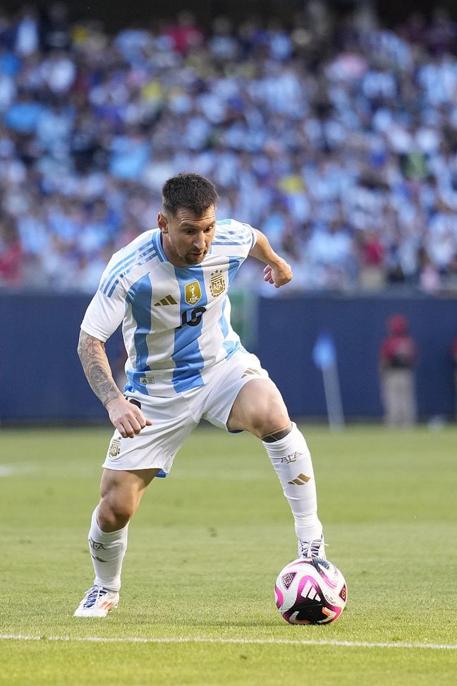 [中超]上海海港客场收获胜利