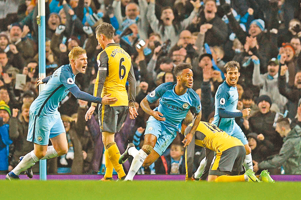 《光与影：33号远征队》获奖之后在线玩家数明显回升