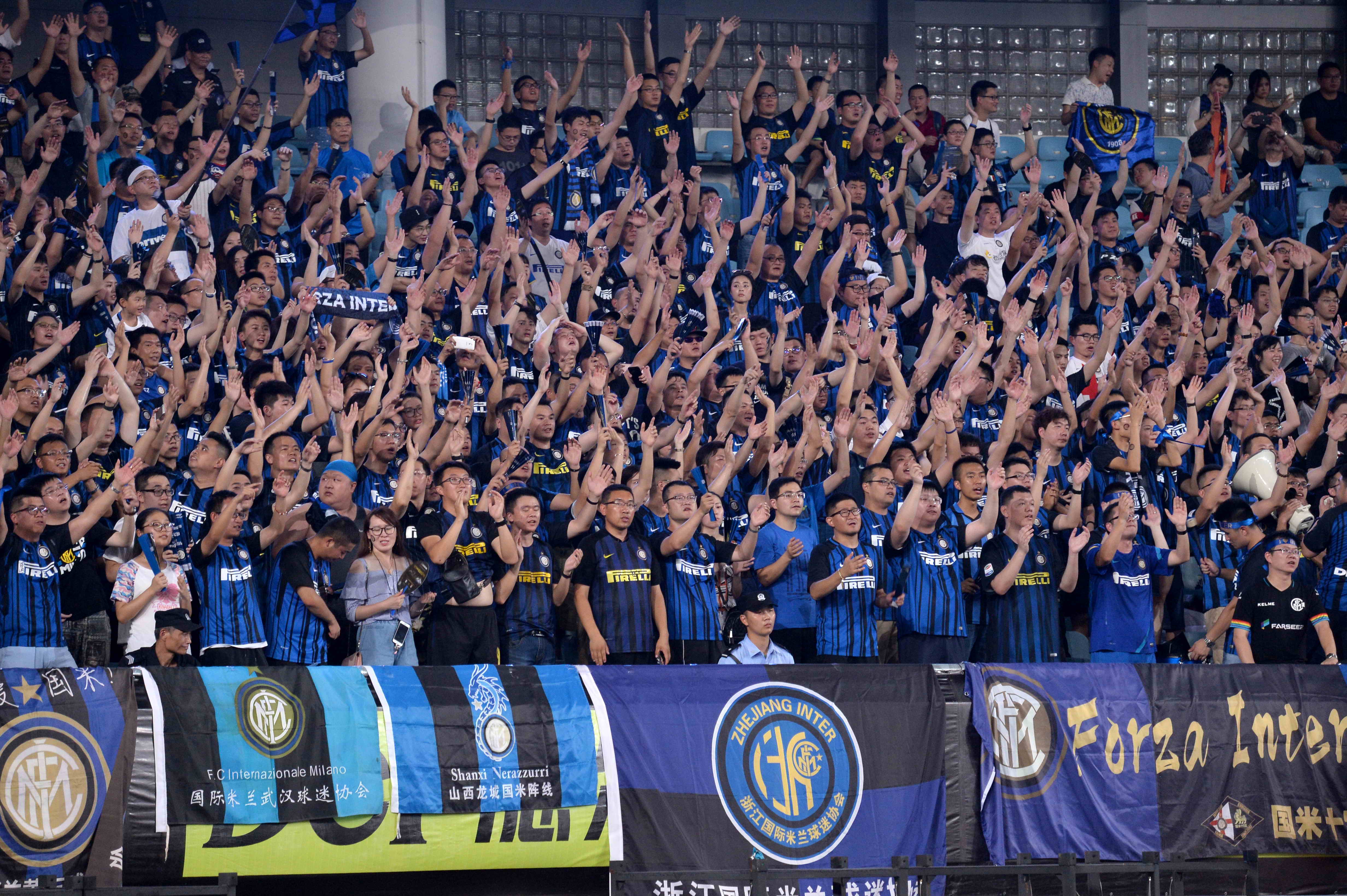 博洛尼亚vs亚特兰大：奥尔索利尼、达林加首发，德凯特拉雷、扎莱夫斯基出战