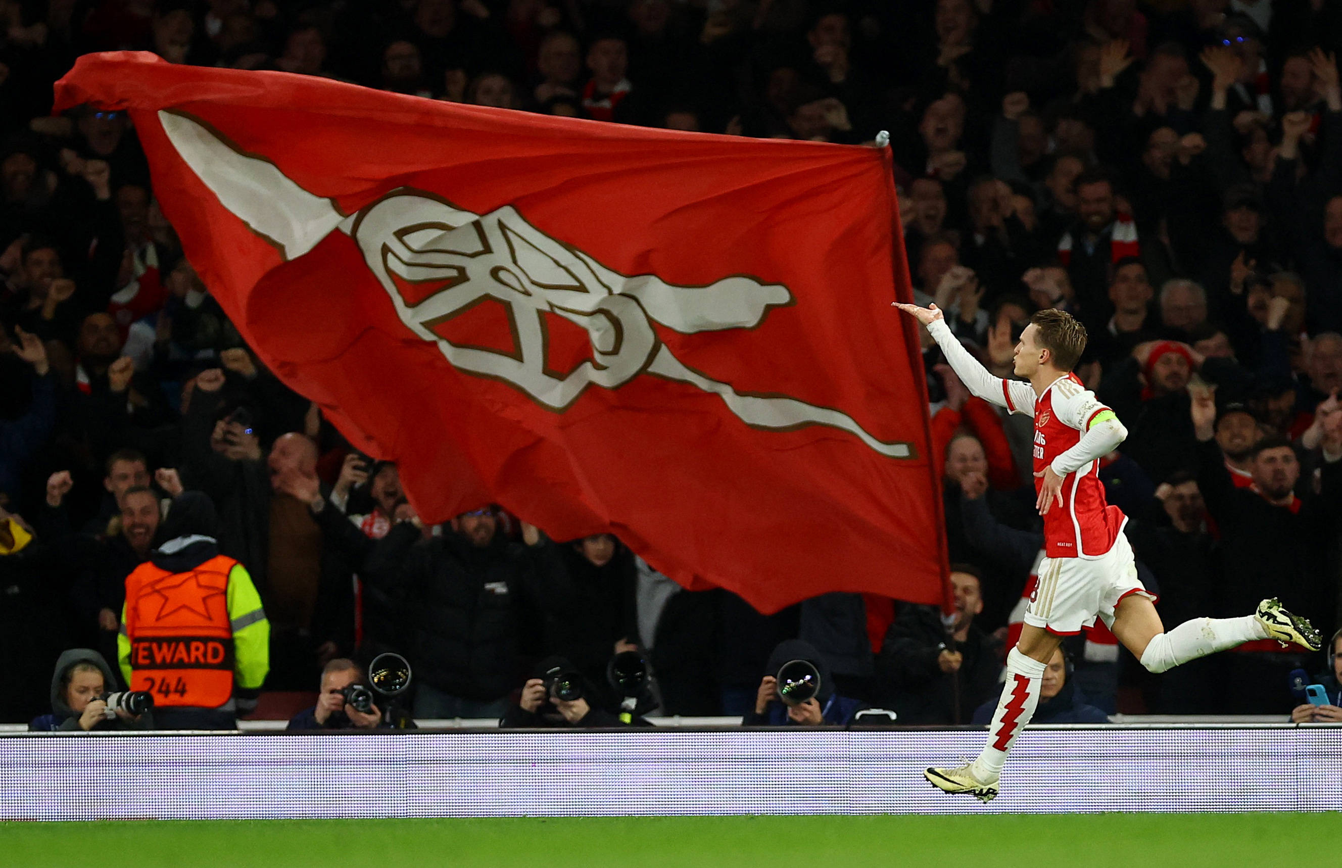 郑钦文因伤退出澳网，连续错过两届大满贯赛事