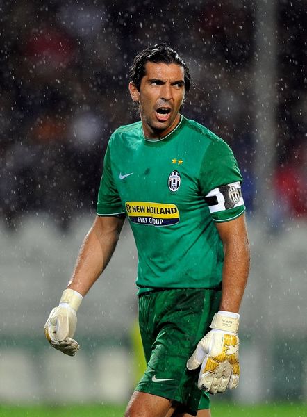 《重构：阿塔提斯》夜莺测试今日正式开启，携手Hanser开启重磅联动！