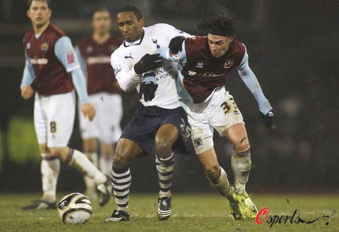 维尔茨5战造4球，9500万神锋传射！4-1横扫弱旅，利物浦终结3连平