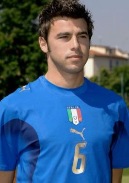 《路易吉洋馆2HD》荣登英国销量榜首：首发成功的背后故事