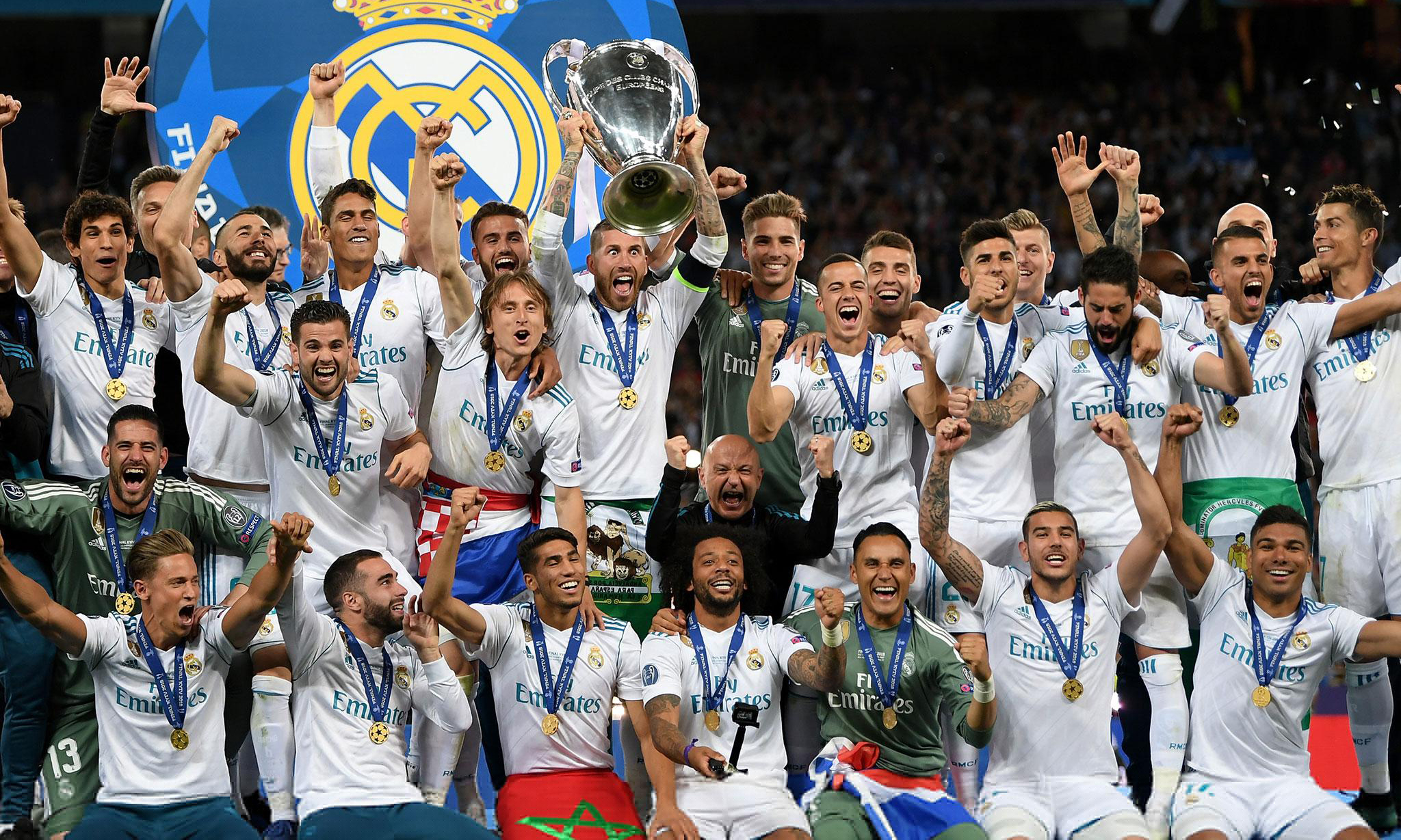 盗版通通闪开！正版《沙威玛传奇》“杀”回来了 ｜ 休闲新游周报